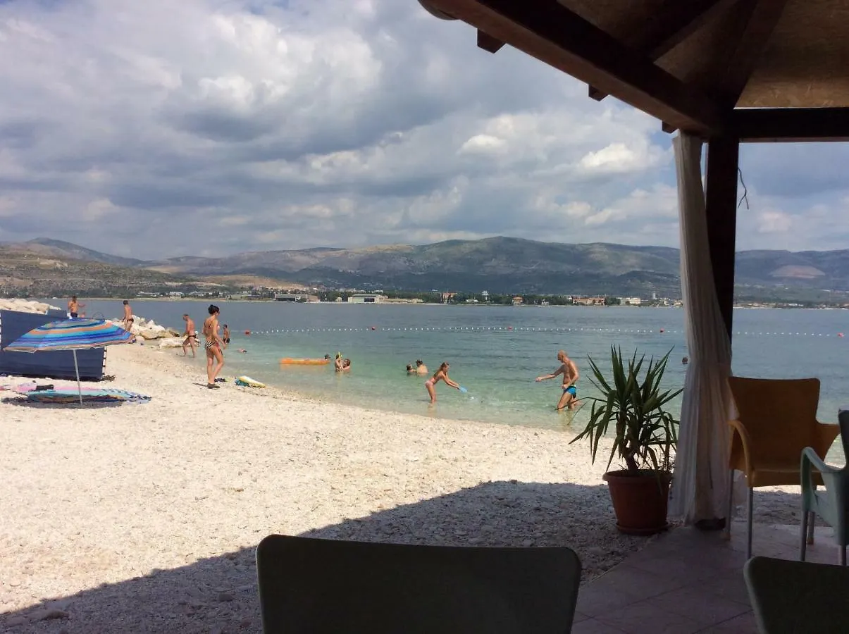 Apartments Toni Trogir Dom wakacyjny