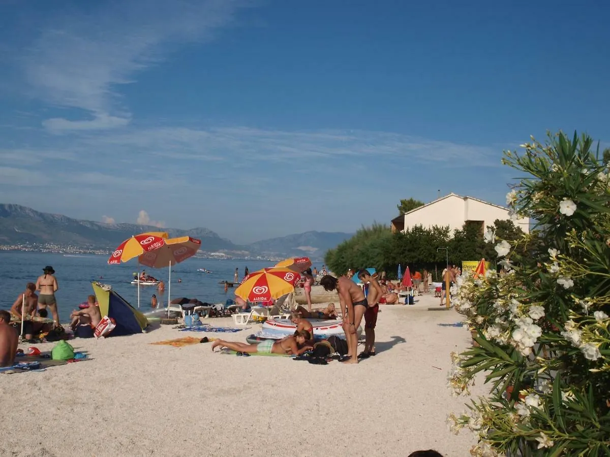 Apartments Toni Trogir Dom wakacyjny